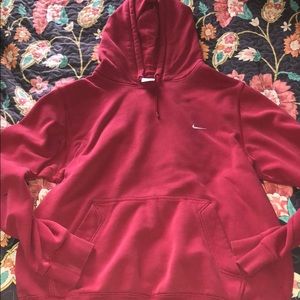 red nike sweatshirt ❤️